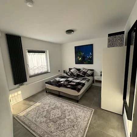 Wohlfuehloase Mit Whirlpool Und Wifi Apartment Fuldabruck